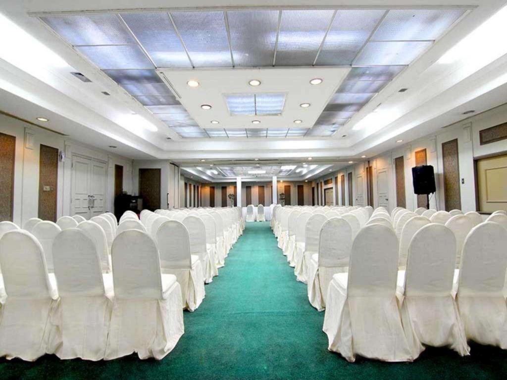 Kartika Chandra Hotel Jakarta Eksteriør billede