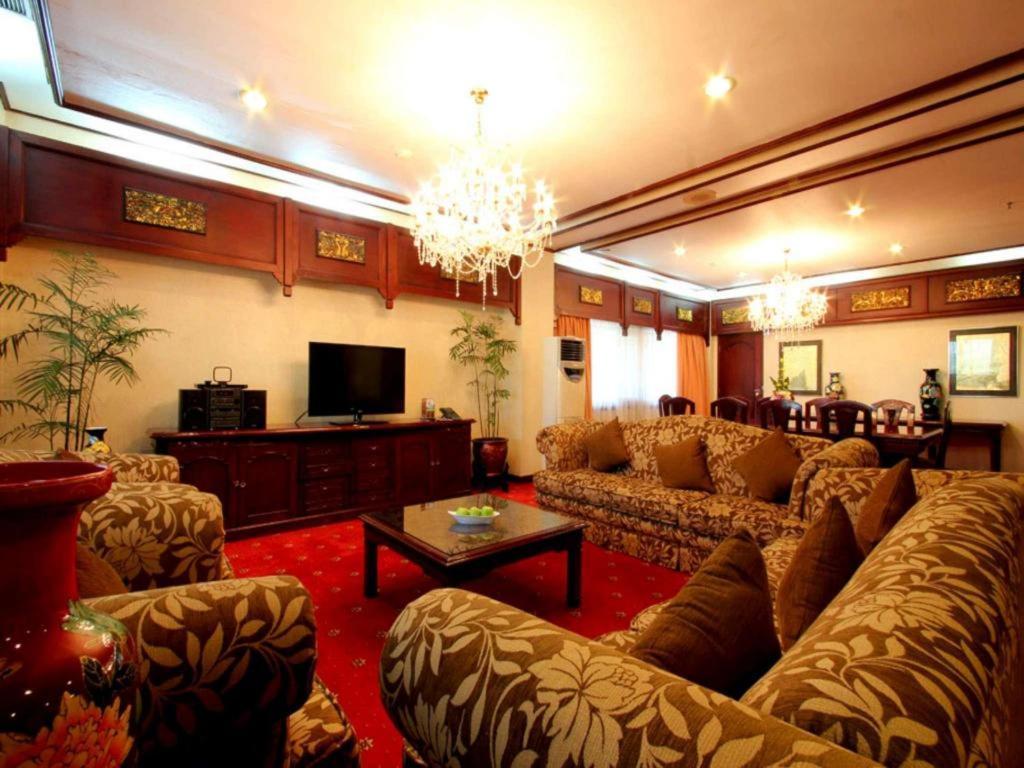 Kartika Chandra Hotel Jakarta Eksteriør billede