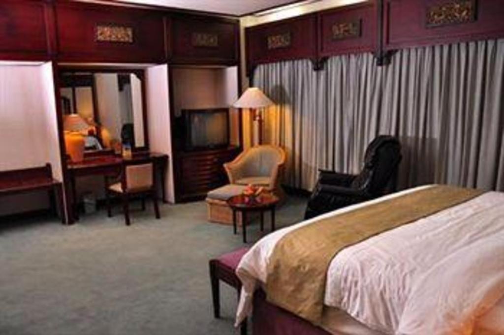 Kartika Chandra Hotel Jakarta Eksteriør billede