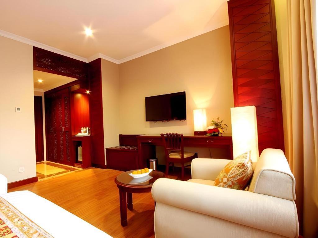 Kartika Chandra Hotel Jakarta Eksteriør billede
