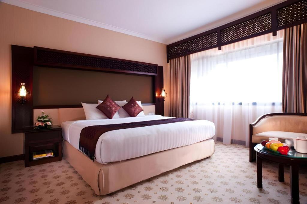 Kartika Chandra Hotel Jakarta Eksteriør billede