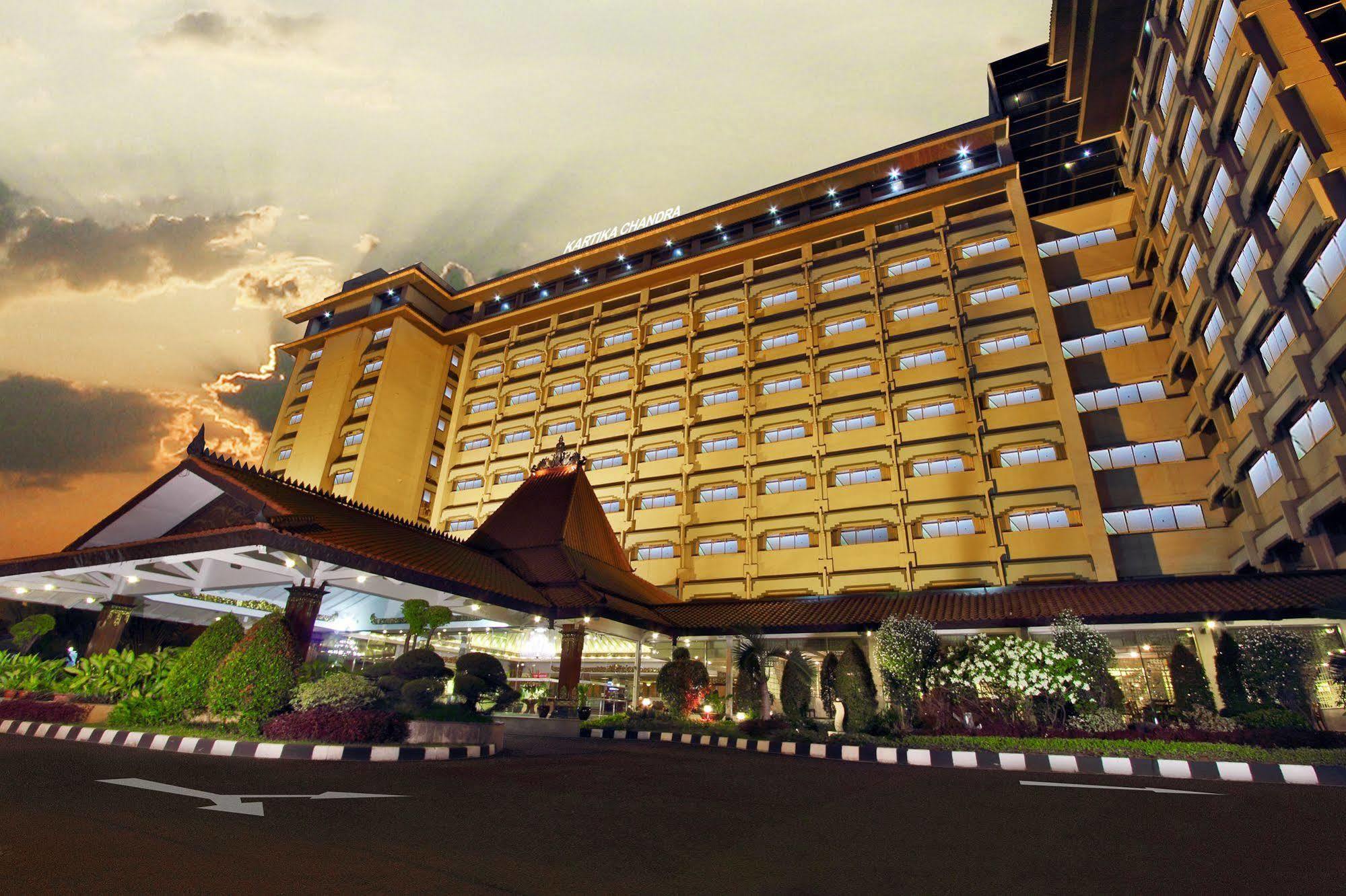 Kartika Chandra Hotel Jakarta Eksteriør billede
